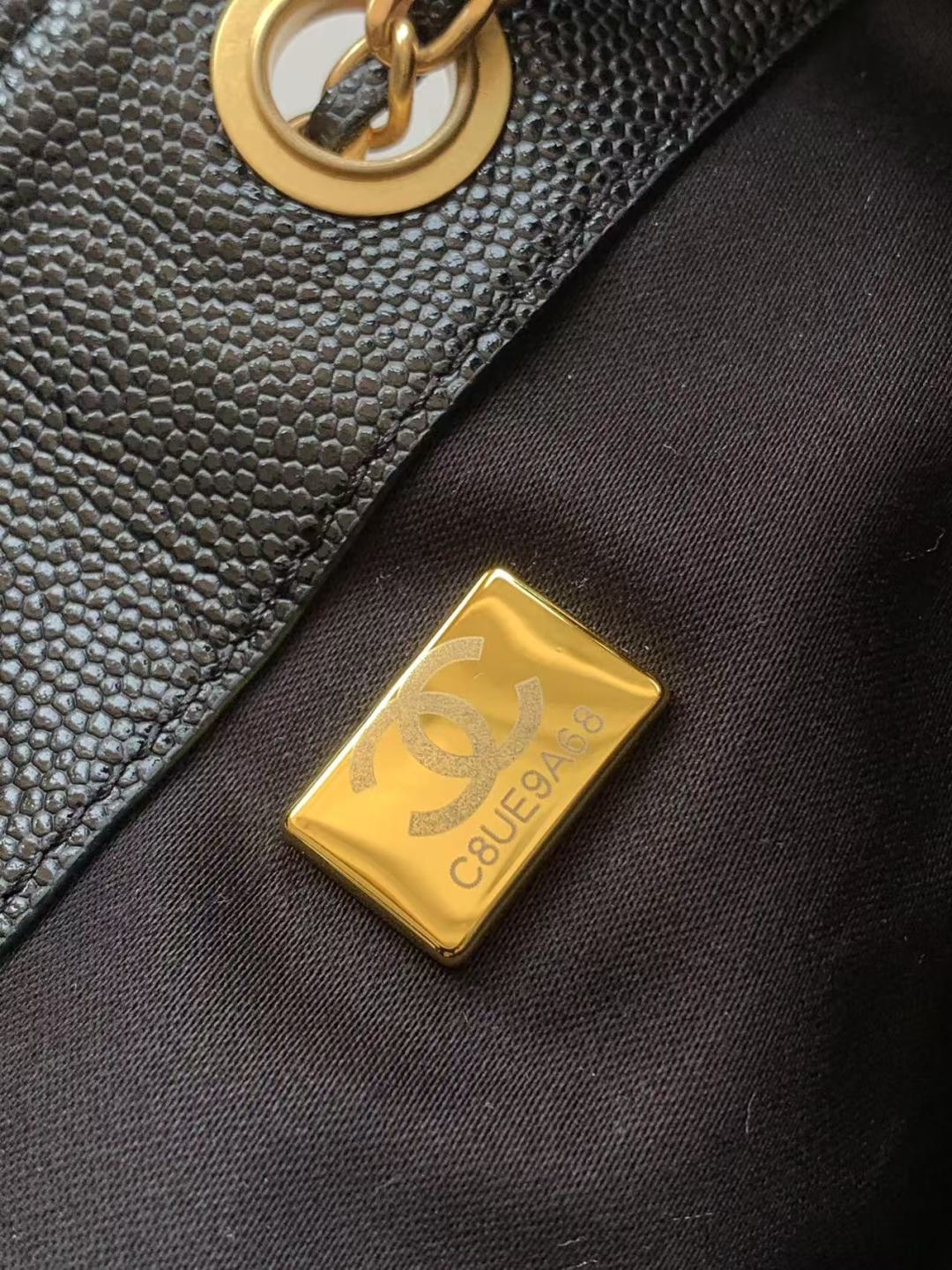 CC 25 Small Handbag Grained Calfskin & Gold-Tone Metal Bag