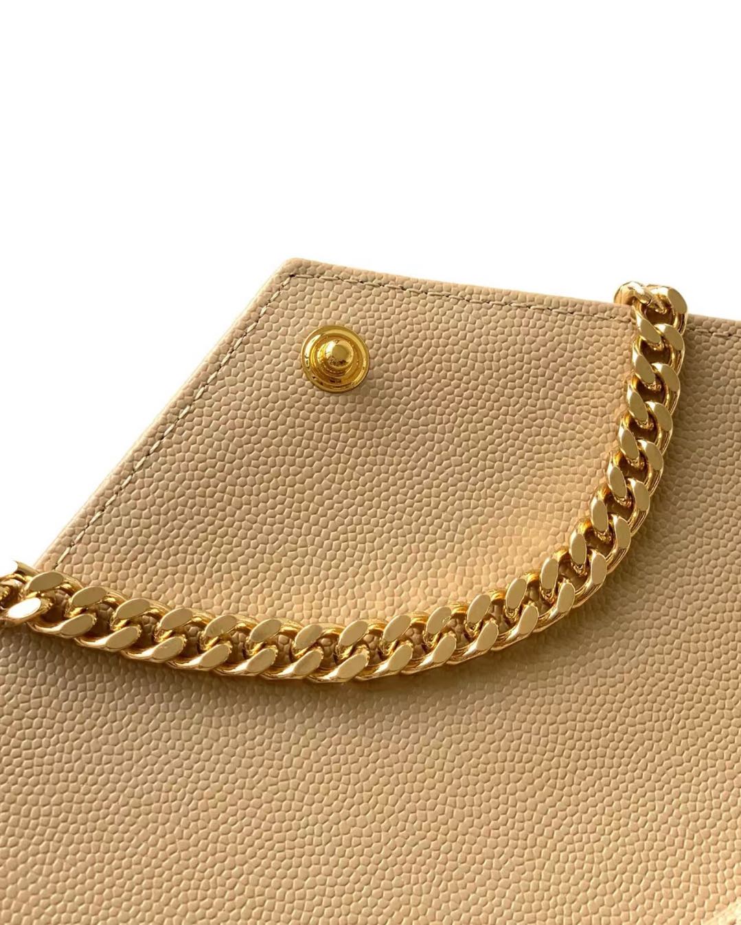 YL- Envelope Chain Wallet In Lambskin