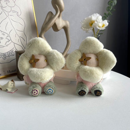 Cute Sunflower Plush Keychain – Vivian Doll Bag Charm for Women, Car & Backpack Decoration