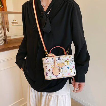 Vintage-Inspired Box hand bag – Elegant Monogram Tote Box