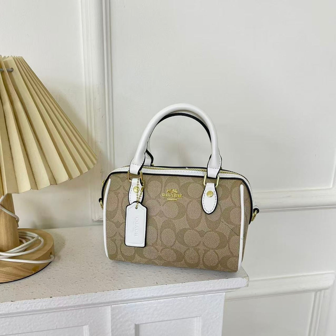 Classic and Stylish HandBag