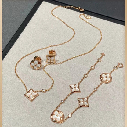 Luxury Crystal Bracelet – Timeless Beauty on Your Wrist accessories