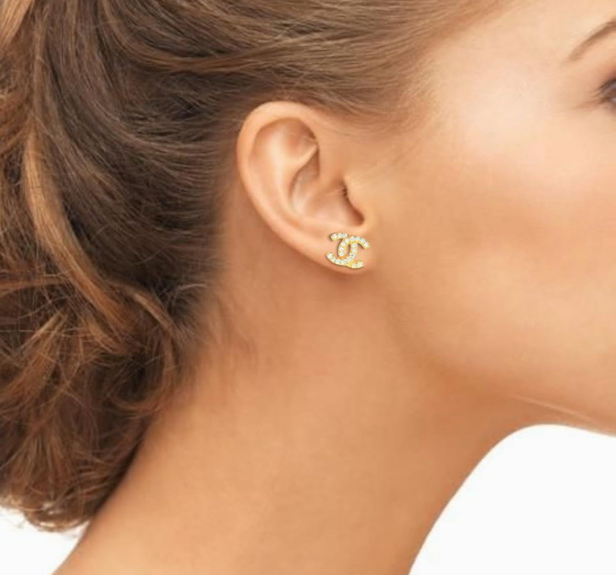 Double c logo stud with zirconia gold tone