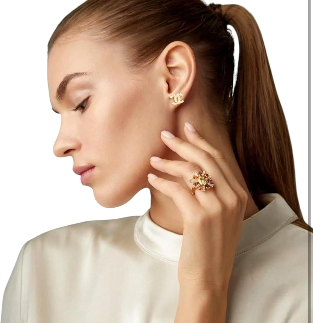 Double c logo stud with zirconia gold tone