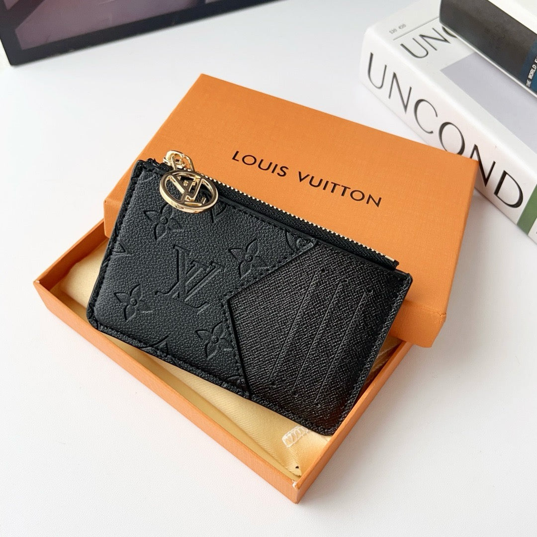 Luxury Leather Card Holder with Multi-Slot Design