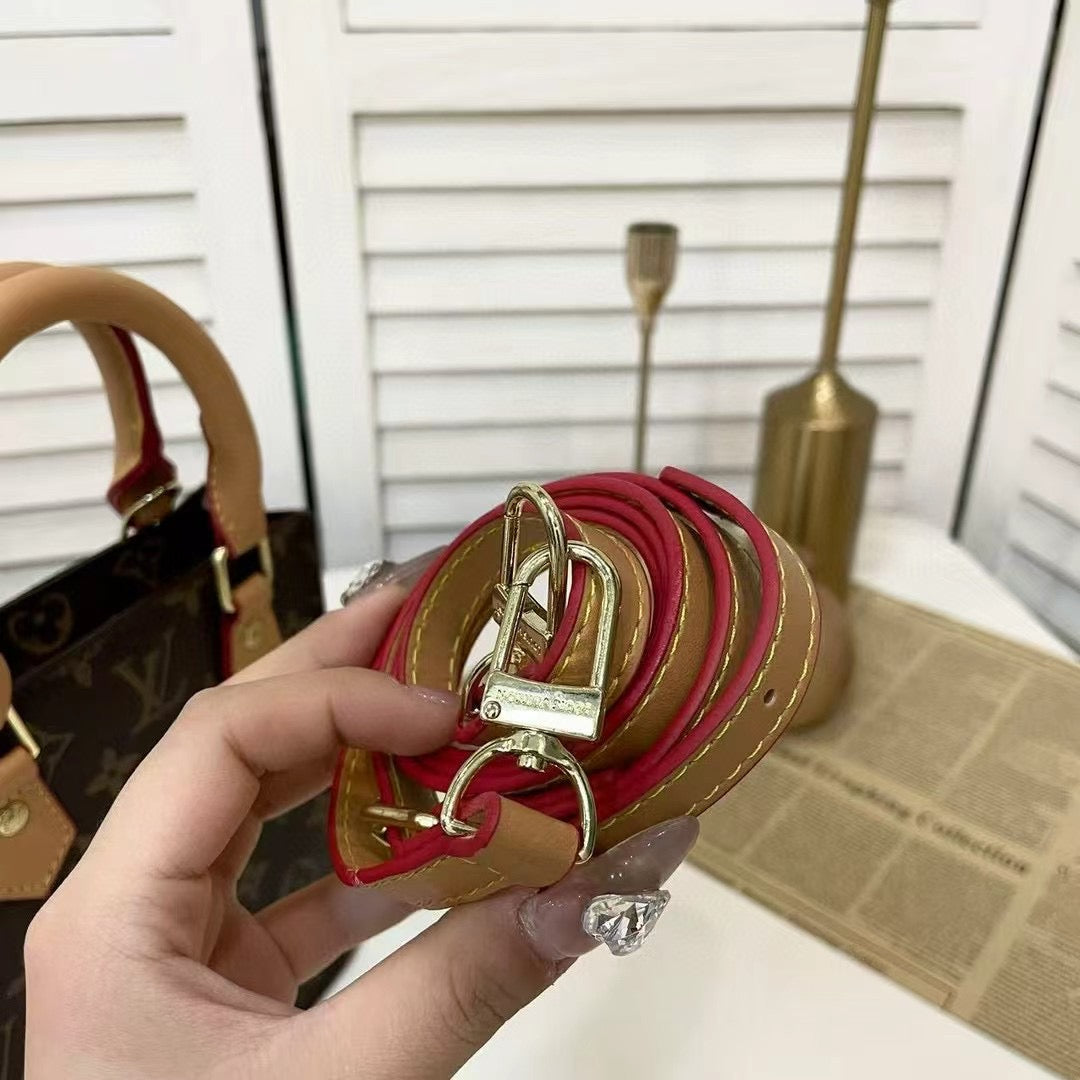 Classic Tote Bag With Crossbody Strap